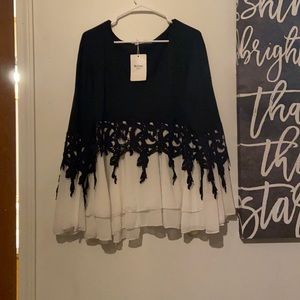 Black and white float dress shirt